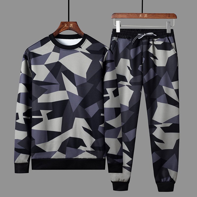 Cross-border autumn new trend men's casual sports suit sweater trend camouflage two-piece men